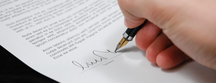 Use Clear And Concise Contracts